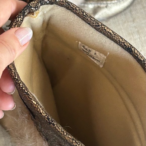 Feather & Faux Fur Boots / Slippers, Native American Style Maiden Princess - Picture 8 of 10